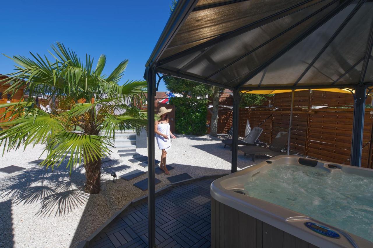 Logis Hotel Centrotel Et Spa Bulles D'Allier Монмаро Экстерьер фото