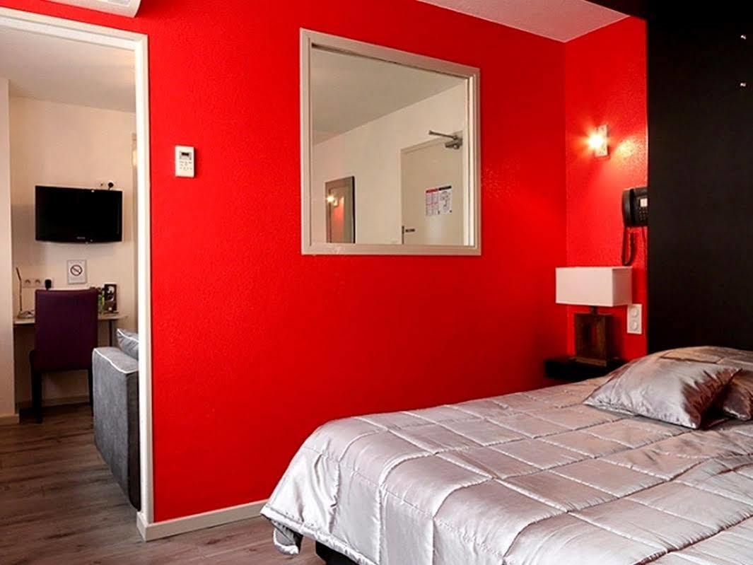 Logis Hotel Centrotel Et Spa Bulles D'Allier Монмаро Экстерьер фото